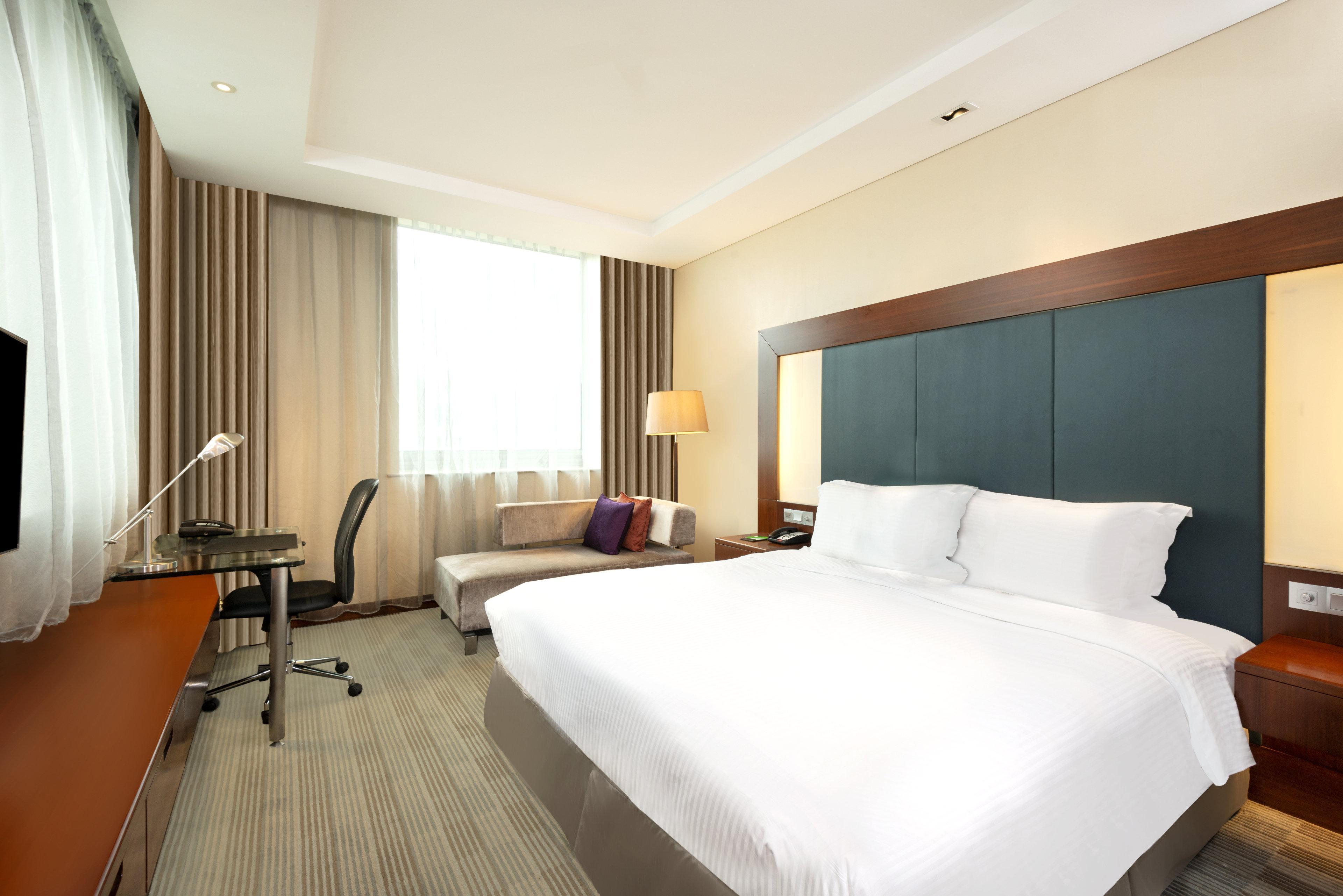 Holiday Inn Shanghai Pudong By Ihg Exterior photo